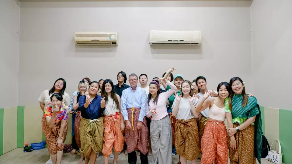 NES classroom and students